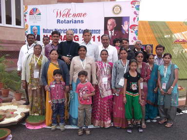 Rotarians, along with their families, attended the District Conference in Jaipur, graced by the presence of Rotary International President Kalyan Banerjee.