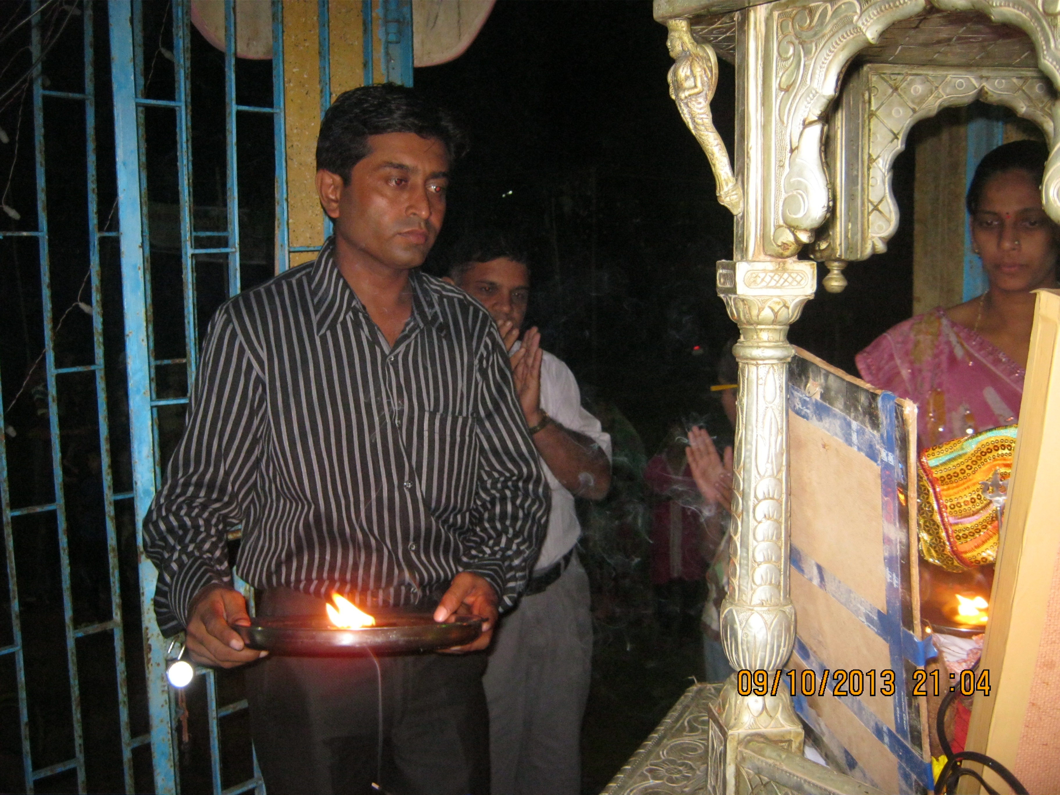 Navratri Mahotsav – Aarti at Chamunda Temple