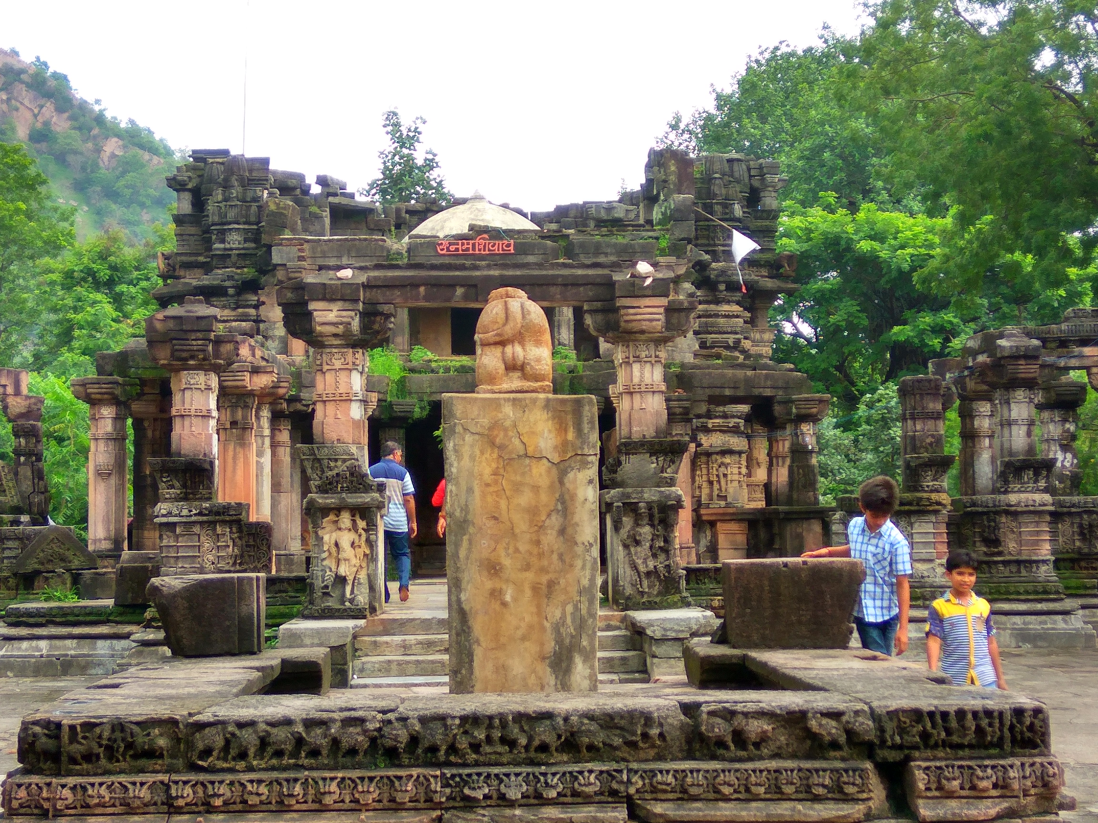 A Rotary Family Get-together Programme was organized at Polo Forest, offering members and families an enjoyable day of fellowship and bonding.